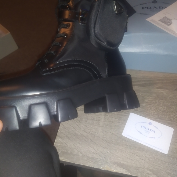 Prada boots - Picture 2 of 4